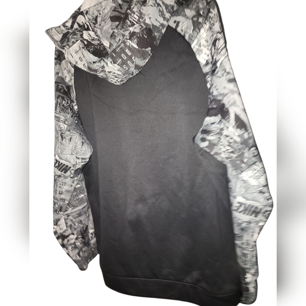 Nike Mens Hoodie Therma Dri-fit Pullover Black Gray Graphic XL - Picture 2 of 6